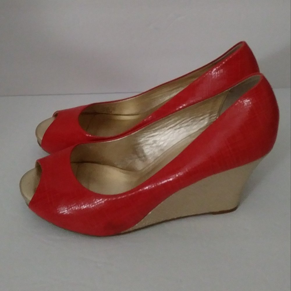 Lilly Pulitzer Orange Wedge Shoes Size 8.5